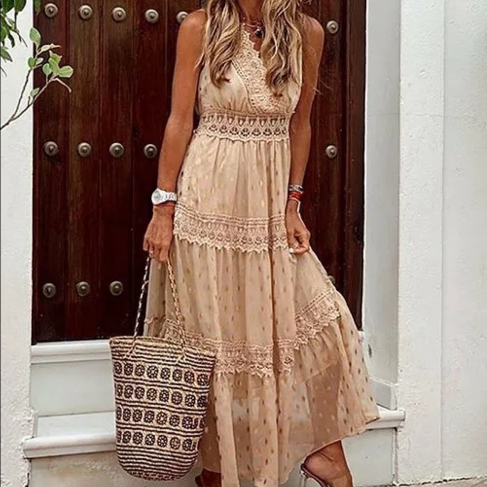 Apricot Lace Sleeveless Empire-Waist Maxi Dress Size S/P